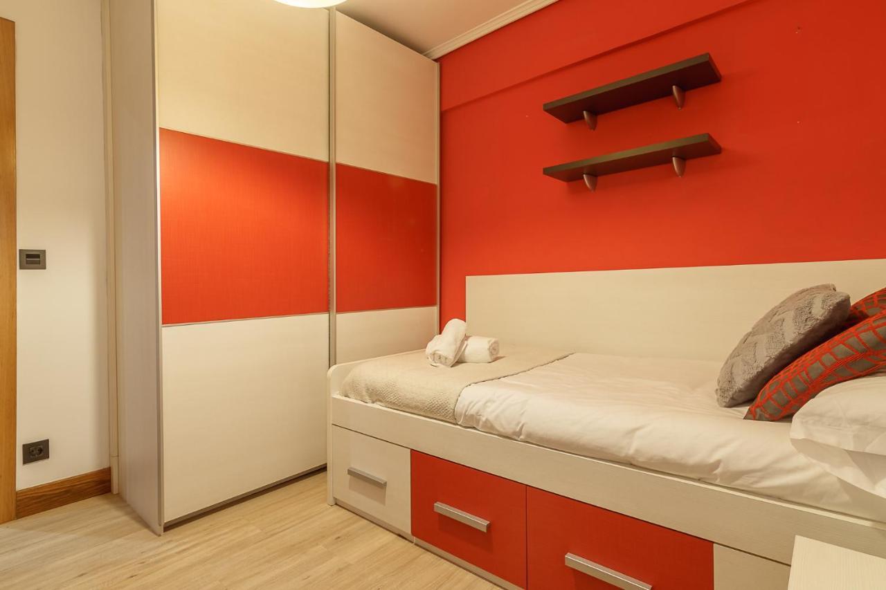 Fika, Vivienda Turistica Urbana Con Wifi Apartment Bilbao Exterior photo